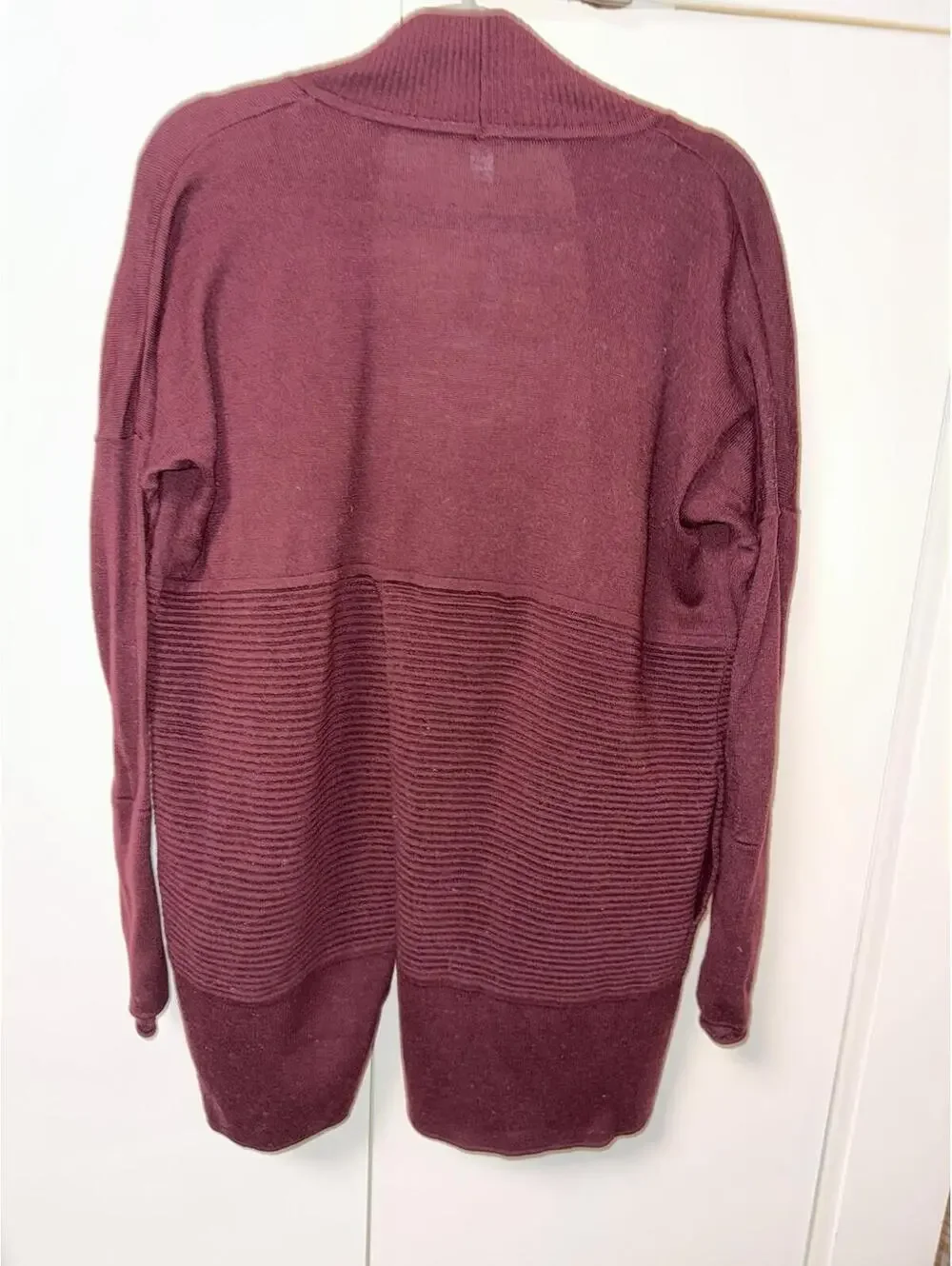 Lululemon womens Lotus merino wool red Cardigan Sweater 4 Split Back warm winter